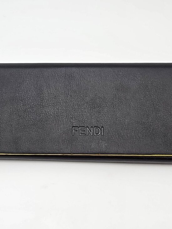 Fendi FS5219 513 Crystal Purple Frame Grey Gradient Lens Sunglasses w/ Case 58mm main image 13